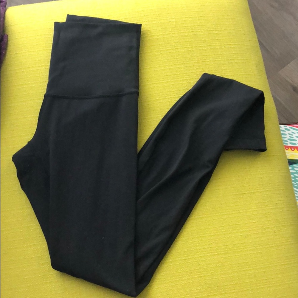 Lululemon High Waisted Black WanderUnder 4